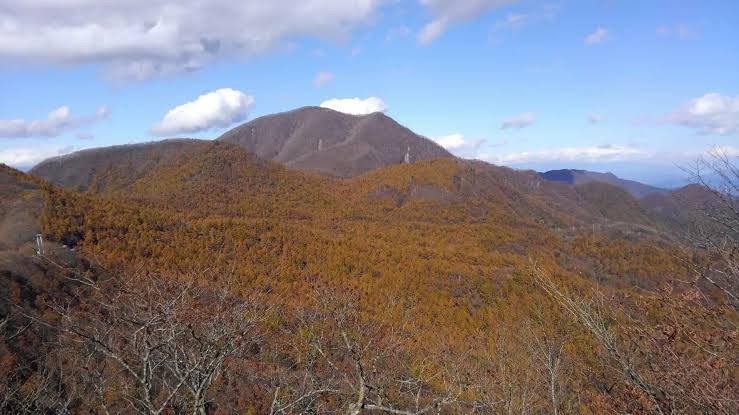 鼻曲山の画像
