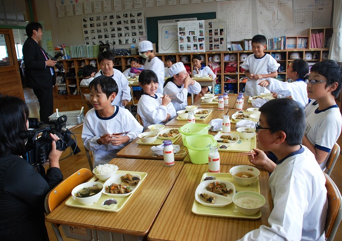 9月21日　小学校第7回G7給食【日本編】の画像1