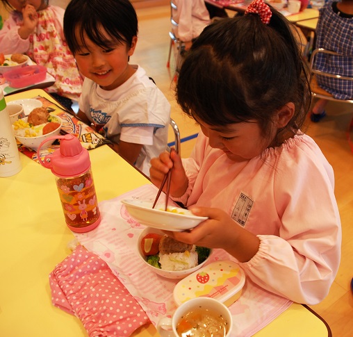 7月20日　保育園第4回G7給食【アメリカ編】の画像1