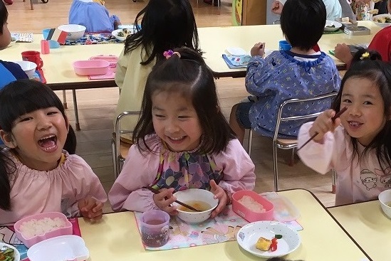 6月8日　保育園第1回G7給食【フランス編】の画像1