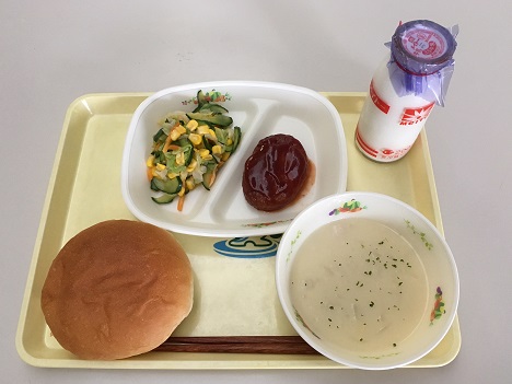 5月25日　小学校第2回G7給食【アメリカ編】の画像2