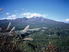 秋の浅間山の画像