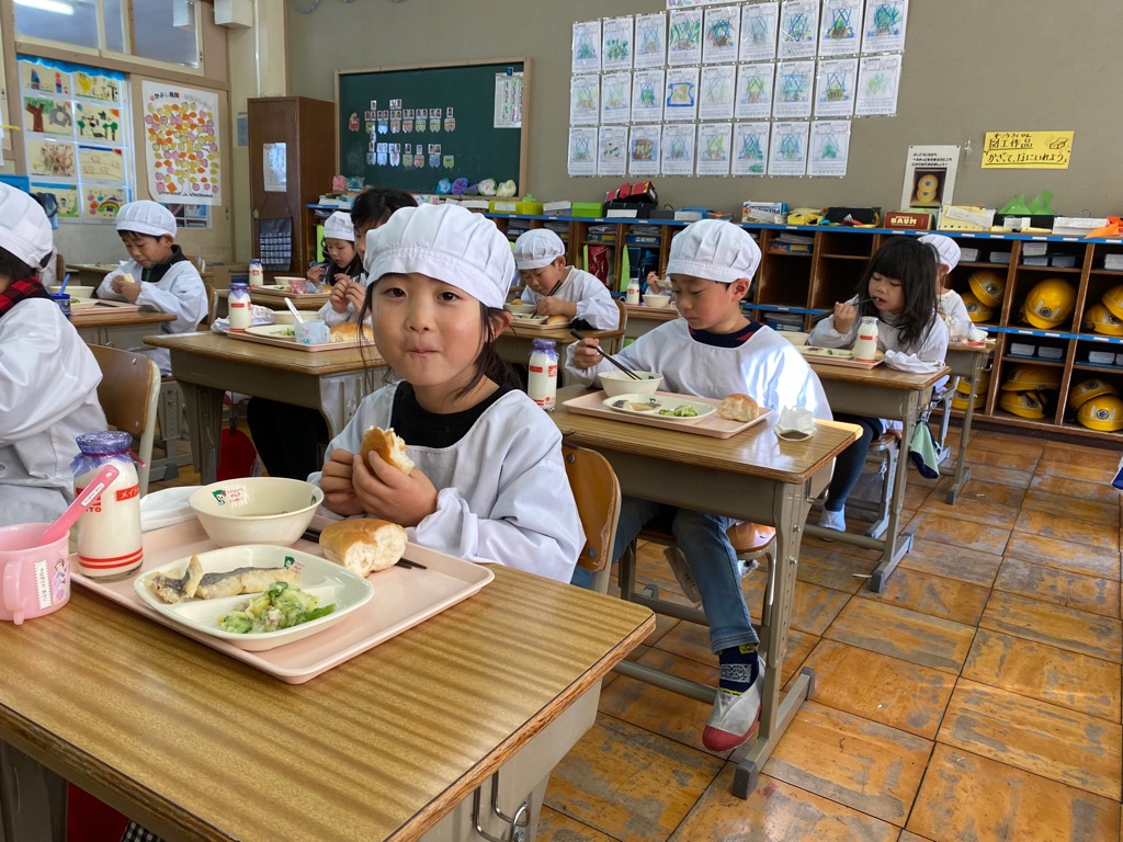 G7給食 第4弾 フランス編を実施しました！！の画像2