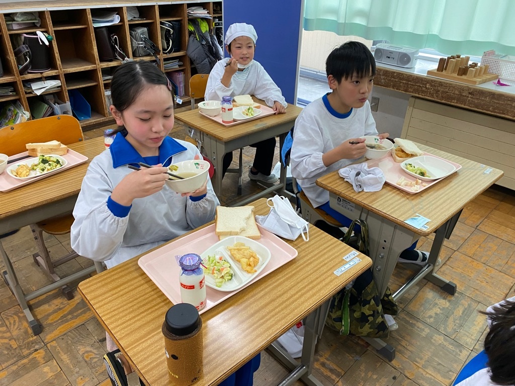 G7給食 第3弾 イギリス編を実施しました！！の画像2