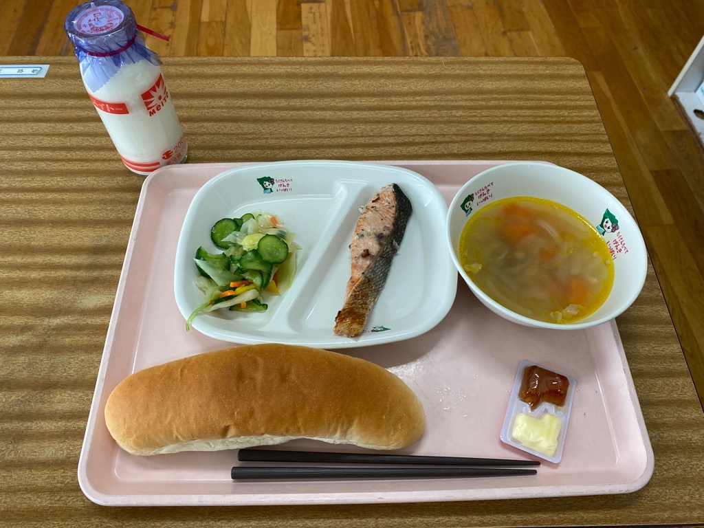 G7給食がスタートしました！！の画像2