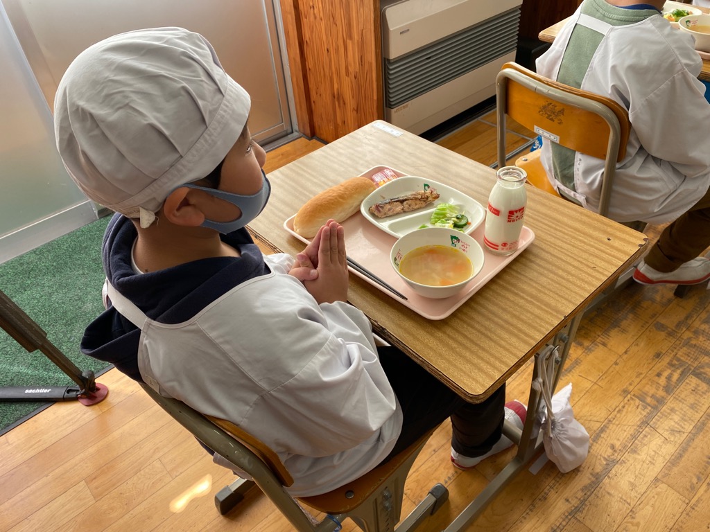 G7給食がスタートしました！！の画像3