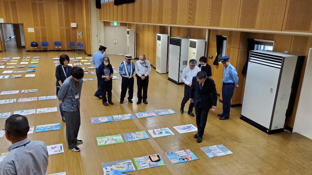 交通安全ポスター審査会の画像1