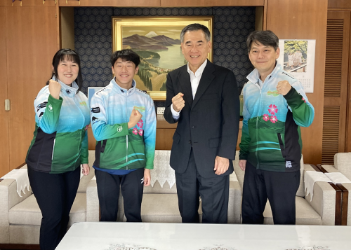 カーリング表敬訪問
