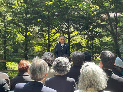 正宗白鳥文学碑