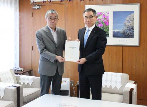 宿泊税検討会議報告の画像１