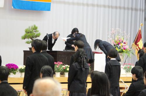軽井沢中学校卒業式の画像２