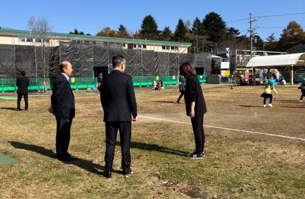 保育園視察　東保育園