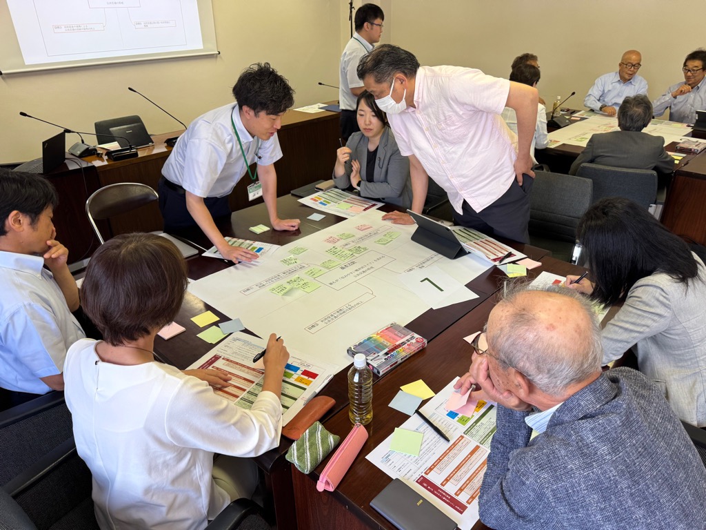 軽井沢町議会議員ワークショップの様子１