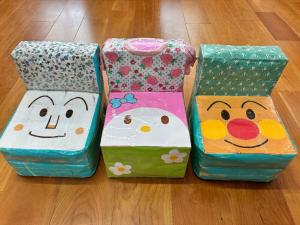 牛乳パックの椅子