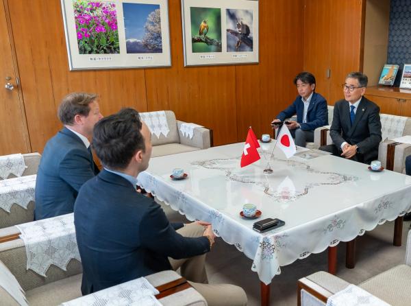 駐日スイス大使表敬訪問1