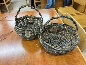 子ども歴史体験講座で完成したかご