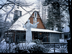 雪の聖パウロカトリック教会